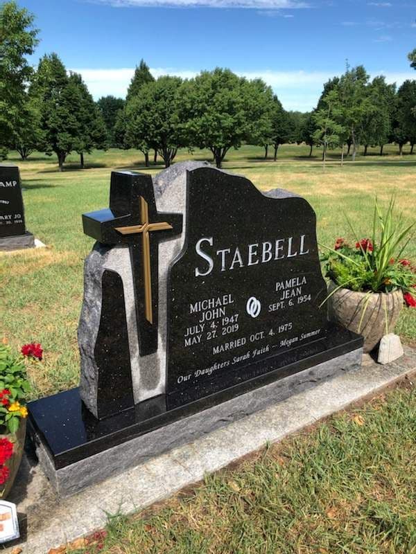 Paulson Monuments - Monument